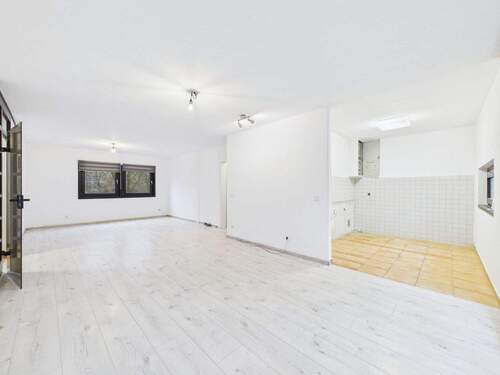 Wohnzimmer/Esszimmer - 