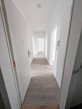 Bild 3 - 3 Zimmer Etagenwohnung zur Miete in Schkeuditz