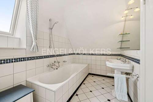 Badezimmer im OG(1) - 