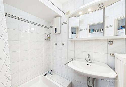 App. 1 - Badezimmer (KI) - 