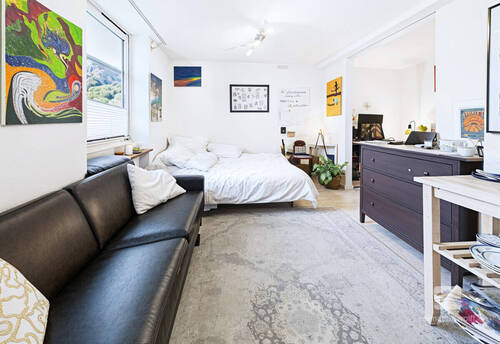 App. 2 - Wohn-/Schlafzimmer (KI) - 