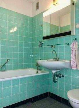 Wannenbad/WC - 
