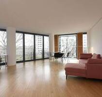 130 qm super-zentraler Luxus im Sony Center. Concierge + Security: Berlin Potsdamer Platz