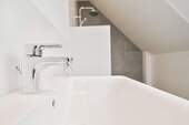 Badezimmer mit ebenerdiger Dusche - 