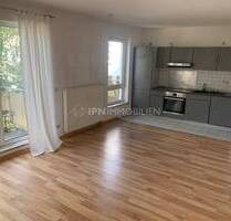 Helle Etagenwohnung mit EBK, Tageslicht-Duschbad und Balkon in der östlichen Altstadt - Rostock Stadtmitte Helle Etagenwohnung mit EBK, Tageslicht-Duschbad und Balkon in der östlichen Altstadt - Rostock Stadtmitte