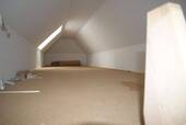 Spitzboden 16 qm - 