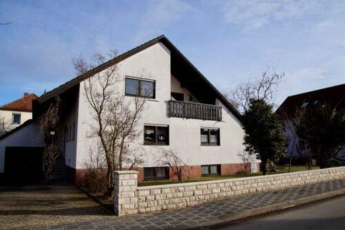 DSC09354 - Großzügige 3-Zimmer Dachgeschoßwohnung