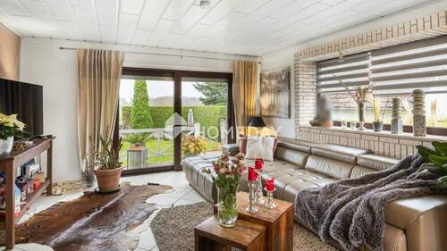 EG Wohnzimmer 1 - Ankommen, wo andere Urlaub machen - Wohnen mit Feldblick