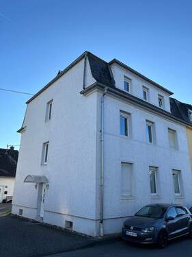 Hausansicht - 2 Zimmer Etagenwohnung zur Miete in Neuwied