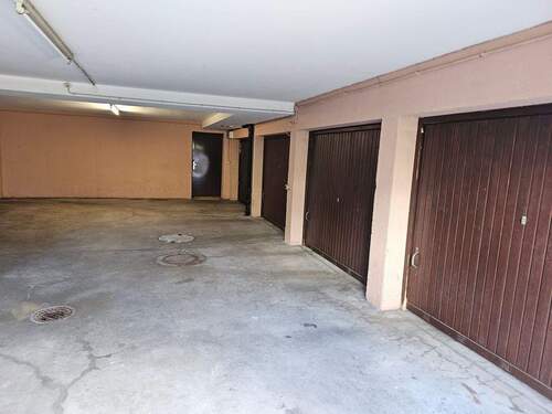  Garage - 