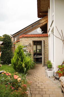 Bild 2 - 7 Zimmer Einfamilienhaus zum Kaufen in Marktoberdorf