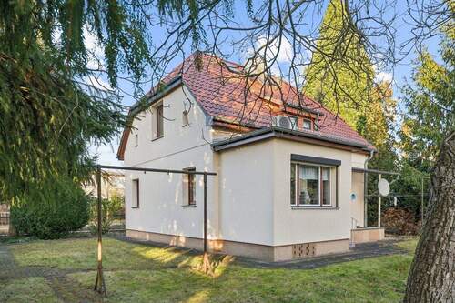 Ansicht Gartenseite - 3 Zimmer Einfamilienhaus zum Kaufen in Schöneiche bei Berlin