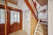 Eingangsbereich/Treppenhaus - 