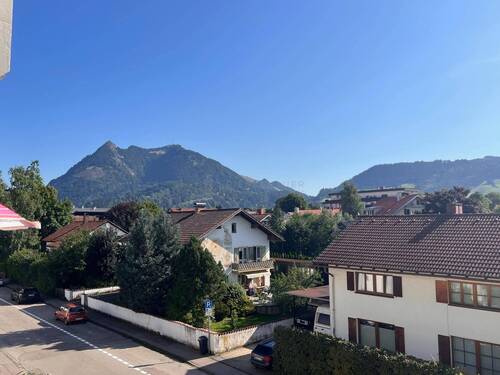 Aussicht Ostbalkon - 4 Zimmer Etagenwohnung zum Kaufen in Sonthofen