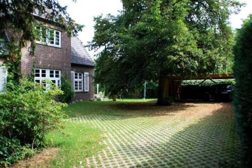 Lage im grünen, Carport - 3 Zimmer Etagenwohnung zur Miete in Bremen