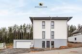 Gebäudeansicht - Sofort verfügbar! Modernes neuwertiges EFH in absolut ruhiger Lage direkt am Waldrand.