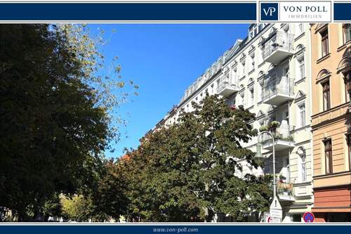 Titel - Im beliebten Kollwitzkiez - bezugsfeie und ruhige 1-Zimmer-Altbauwohnung!