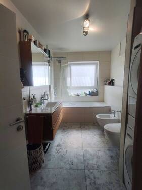 Tageslicht-Wannenbad - 