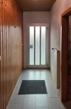 Eingangsbereich Anbau - 