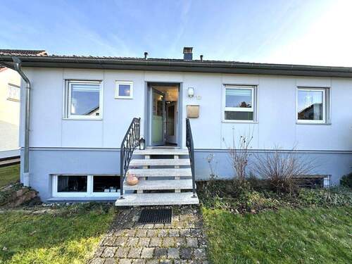 Hereinspaziert… - 5 Zimmer Einfamilienhaus zum Kaufen in Königswinter / Bockeroth