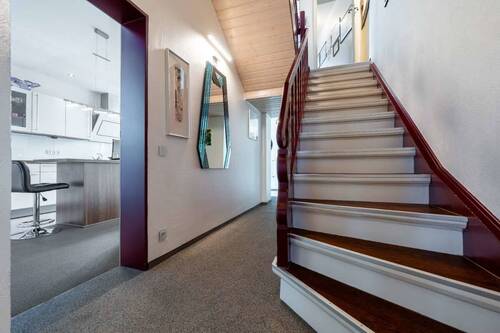 Treppe Erdgeschoss - Reihenmittelhaus mit 174,00 m² in Alsdorf zum Kaufen