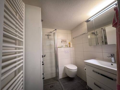Keller Dusche - 