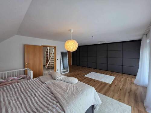 Schlafzimmer b - 