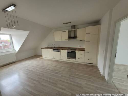 Küche - Gemütliche DG-Wohnung mit EBK - 695,00&nbsp;EUR Kaltmiete, ca.&nbsp; 51,70&nbsp;m&sup2;&nbsp;Wohnfl&auml;che