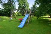 Garten Spielgeräte.jpg - 