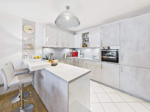 moderne Einbauküche - Etagenwohnung mit 71,00 m&sup2; in Budenheim zum Kaufen