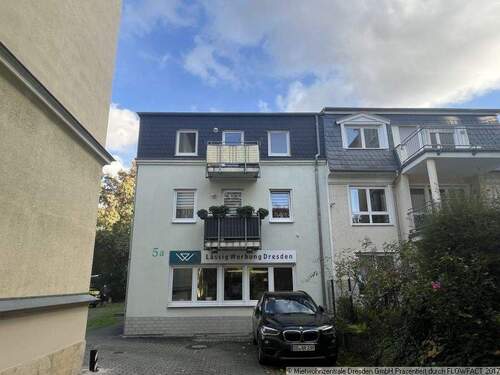 Seitenansicht - Tolle 2-Raum Dachgeschosswohnung in Strehlen !!! - 2 Zimmer Etagenwohnung in Dresden