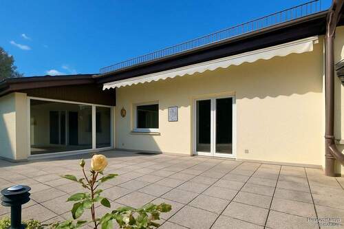 Terrasse - Einfamilienhaus mit 130,00 m&sup2; in Heusenstamm zum Kaufen