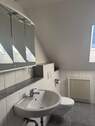 TGL-Badezimmer im DG - 