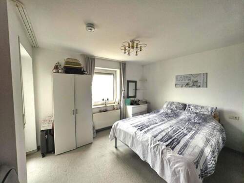 Schlafzimmer - 2 Zimmer Etagenwohnung zum Kaufen in Laupheim