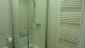 Vollbad mit Dusche im OG - 