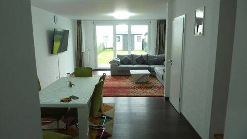 Essbereich und Wohnzimmer - 