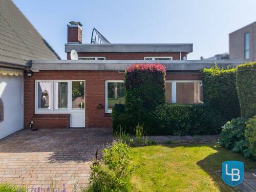 Terrasse - Einfamilienhaus mit 193,00 m&sup2; in Eckernförde zum Kaufen