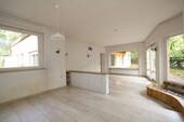 ESS- / WOHNZIMMER 1 - 6 Zimmer Einfamilienhaus zum Kaufen in Darmstadt