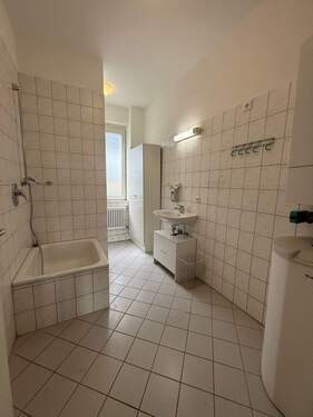 Bahnhofstr. Bad Bild 2.jpg - 