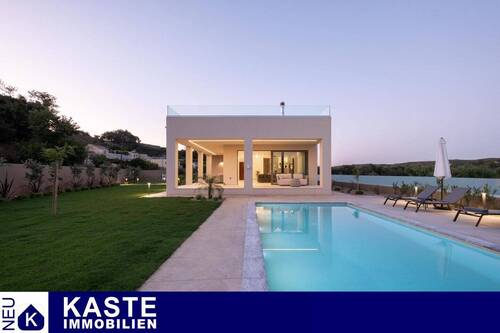 Titel - Moderner Villentraum in Platanias, Kreta - Luxuriös ausgestattet mit privatem Pool