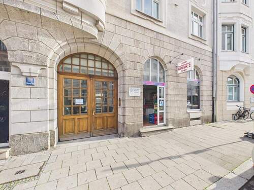 Ansicht Ladeneinheit - 4 Zimmer Gewerbeobjekt (Büro, Produktion, Verkauf) zum Kaufen in München