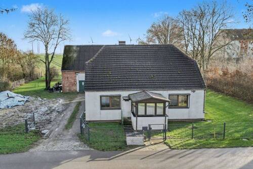 Au?enansicht vorn. - 4 Zimmer Einfamilienhaus zum Kaufen in Kublank