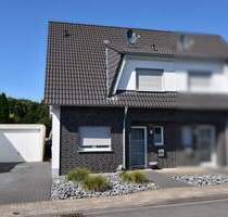 Moderne, junge Doppelhaushälfte mit Garage in naturnaher Lage - Beckum