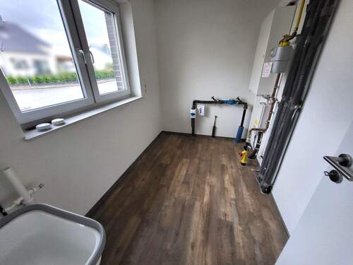 Hauswirtschaftsraum EG.jpg - 