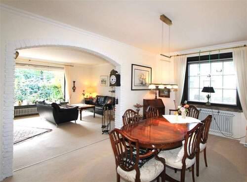 Wohn- und Essbereich - 5 Zimmer Doppelhaushälfte zum Kaufen in Ahrensburg