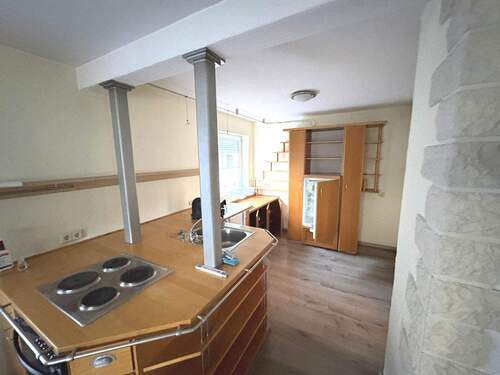 Küche im Kaufpreis enthalten - 6 Zimmer Doppelhaushälfte zum Kaufen in Leutkirch