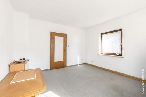 Zimmer 2 im OG - 