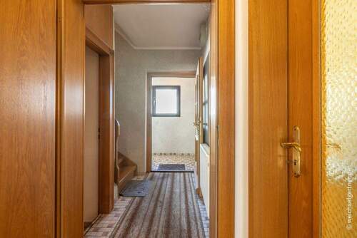 Windfang und Treppenhaus - 