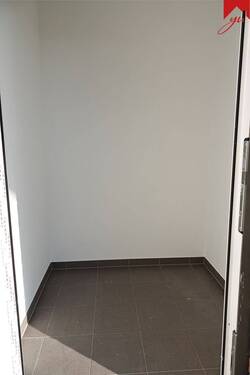 Abstellraum angrenzend zur Terrasse - 