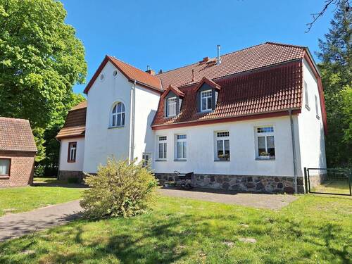 Ansicht - Freie Wohnung - Historisches Gutshaus als Mehrfamilienhaus kurz vor der Insel Usedom